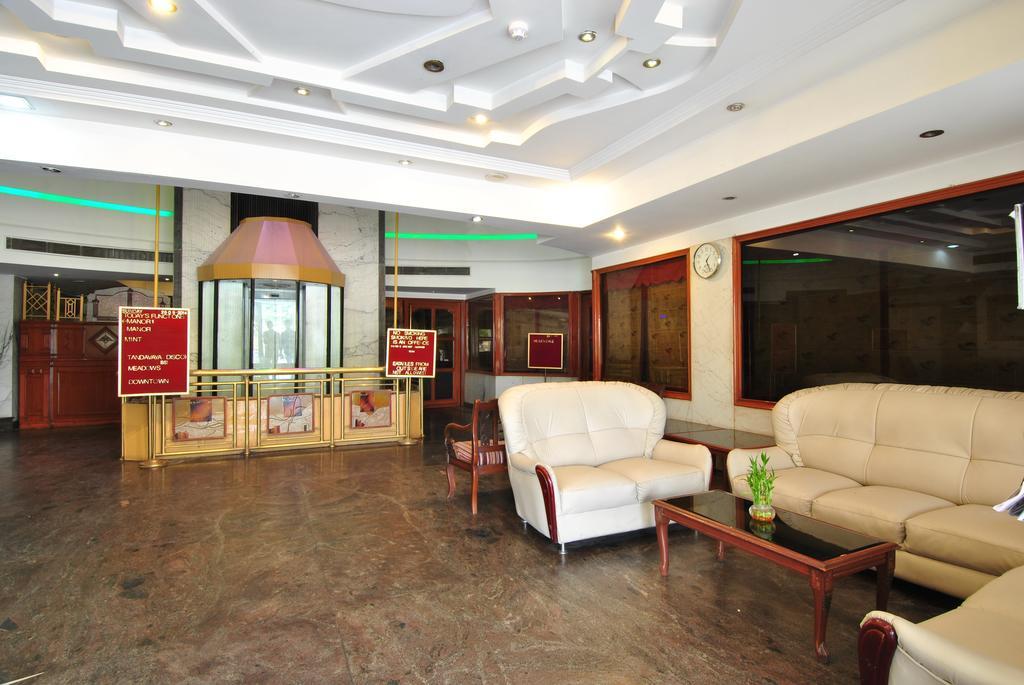 Hotel Solitaire Chandigarh - 10 Mins From Railway Station מראה חיצוני תמונה